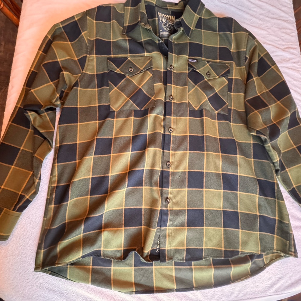 DIXXON 3XL Green and Black Long Sleeve